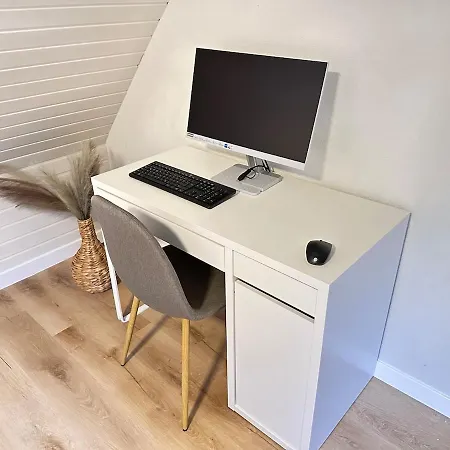 Bequemes Fachwerkhaus Fuer 10 Personen Mit Innenhof Und Wallbox Liederbach am Taunus